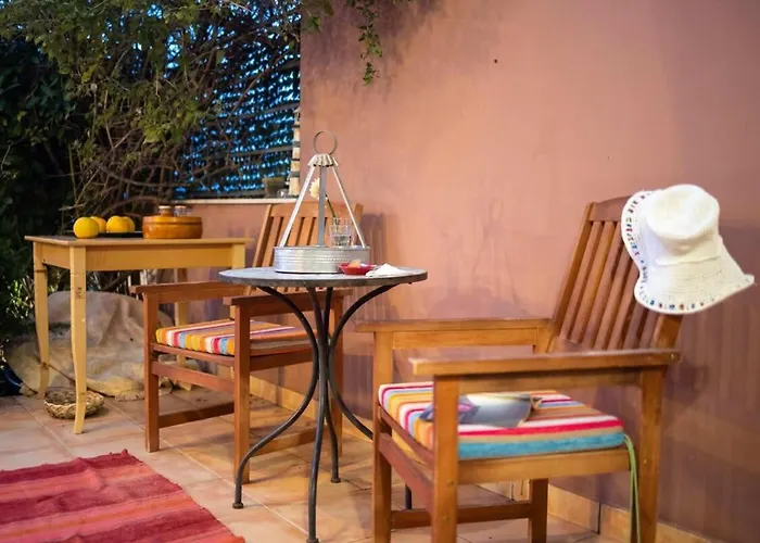 Verga Sunset Gem - Ilia Seaview Private Retreat *