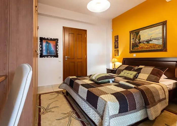 בית נופש Verga Sunset Gem - Ilia Seaview Private Retreat *