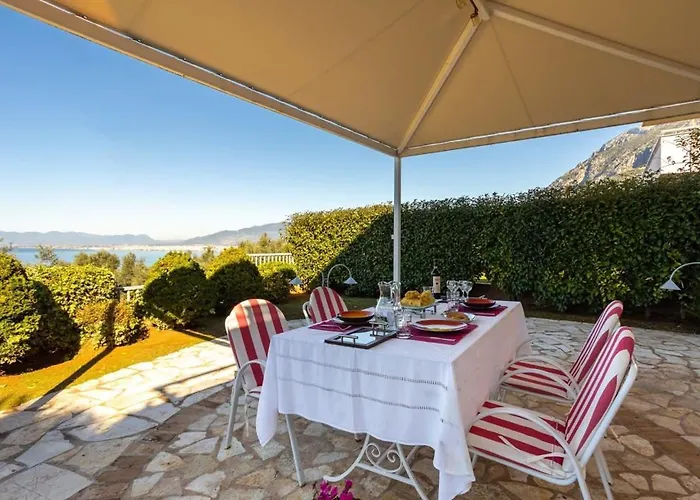 Verga Sunset Gem - Ilia Seaview Private Retreat Mikrá Mandínia